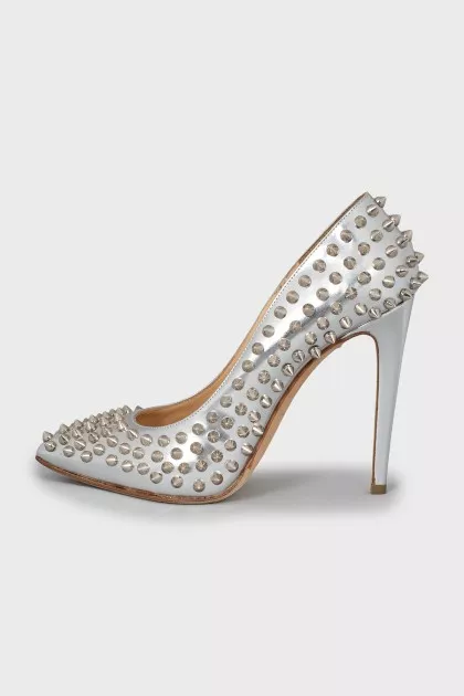 Silver shoes with spikes