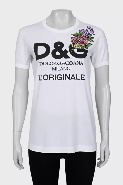 White T-shirt with floral embroidery