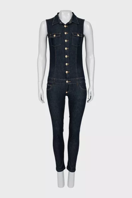 Jumpsuit decorated with crystals
