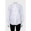 White shirt with frills