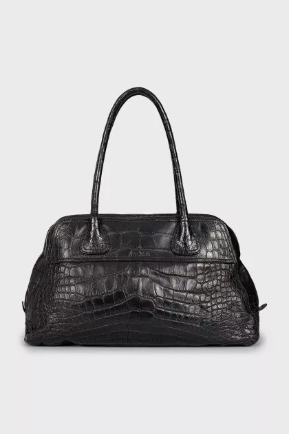 Shoulder bag with embossed leather