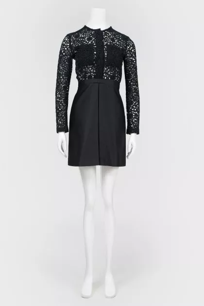 Short dress with lace top
