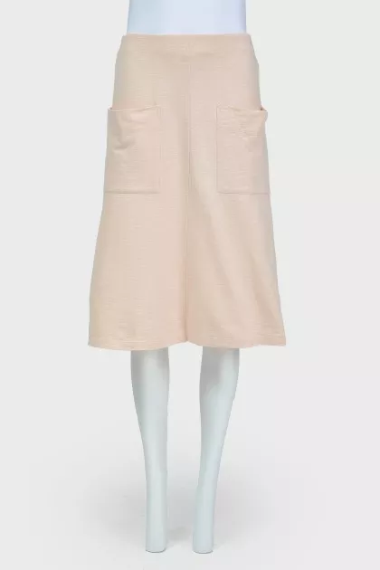 Flared skirt with patch pockets