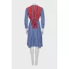 Fitted dress with ties