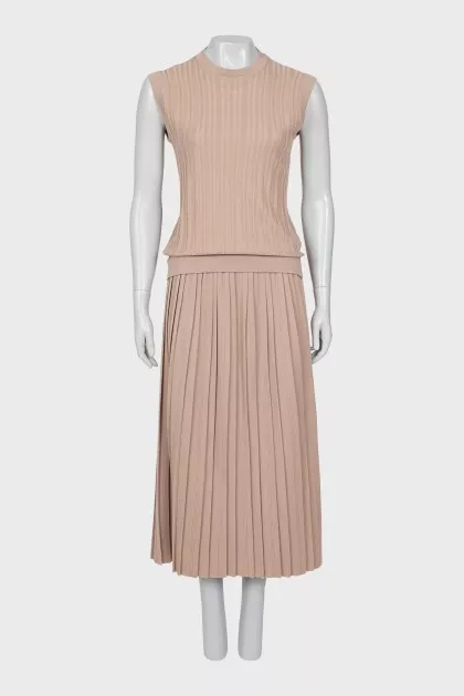 Suit with a cashmere and silk skirt