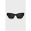 Sunglasses with branded temples