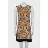 Sleeveless dress with print