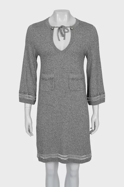 Straight dress with rhinestones