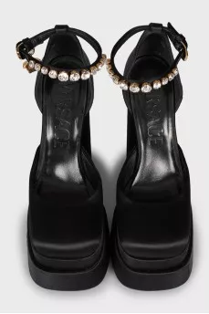 Medusa Aevitas shoes with rhinestones