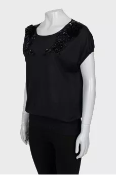 Black blouse with sequins