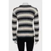 Sweater with buttons on the shoulder
