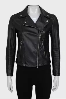 Leather jacket with oblique zipper