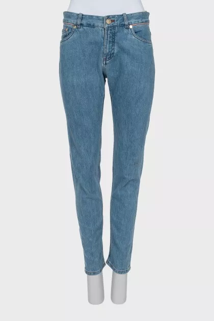 Light blue mid-rise jeans