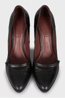 Black leather shoes with heels