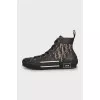Men's black sneakers B23