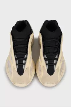 Кросівки Yeezy Boost 700 V3