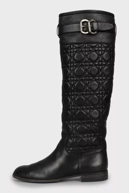 Black leather quilted boots