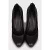 Leather shoes with a zipper at the back