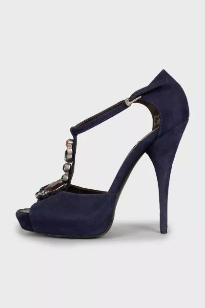 Blue sandals with crystals