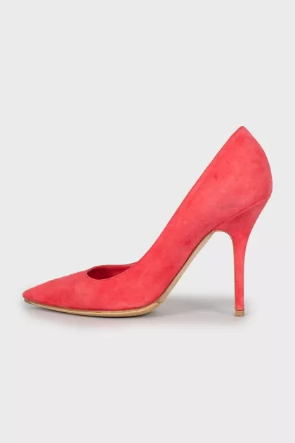 Pink suede pumps