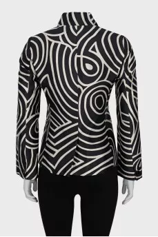 Fitted jacket with geometric print