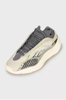 Кроссовки Yeezy 700 V3