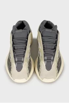 Кроссовки Yeezy 700 V3