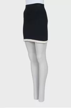 Mini skirt with contrasting hem
