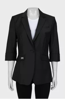 Black jacket with 3/4 sleeves