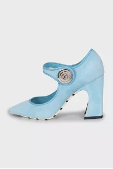 Blue suede heeled shoes