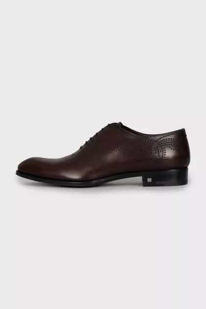 Men's brown perforated brogues