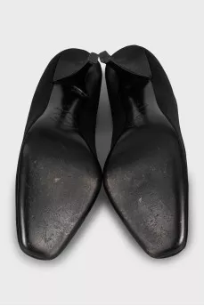 Black satin shoes