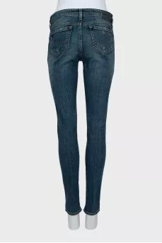 Low rise distressed jeans