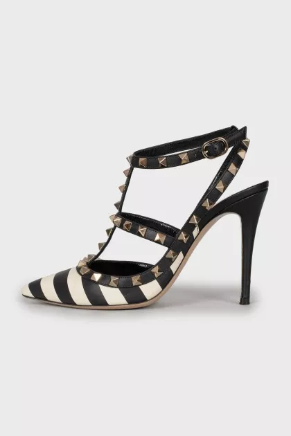 Black and white Rockstud shoes