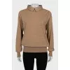 Beige jumper with collar