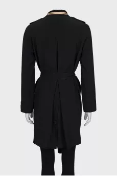 Fitted black raincoat