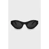 Oval sunglasses with engraving