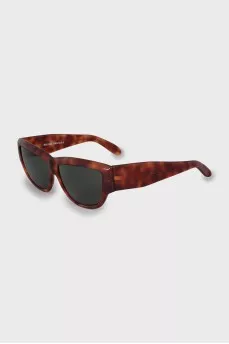 Spotted frame sunglasses