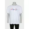Men's T-shirt with relief embroidery