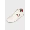 Men's leather sneakers with embroidery
