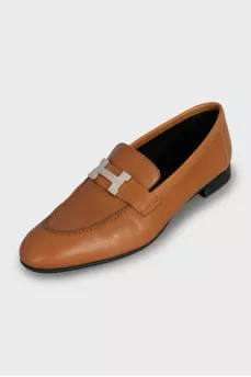 Leather loafers with logo