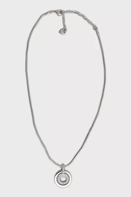 Metal pendant with crystals