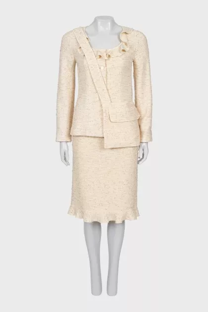 Skirt and jacket suit with frill