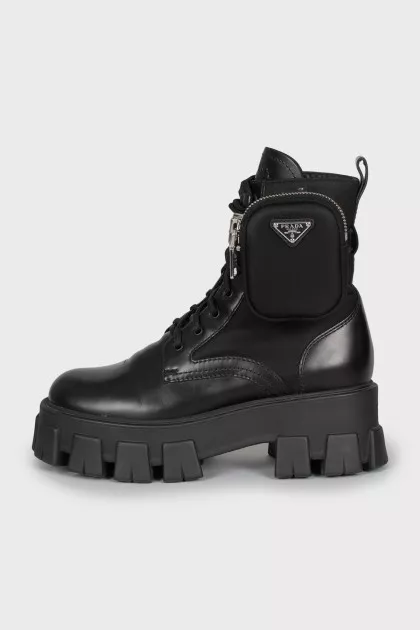 Monolith leather boots