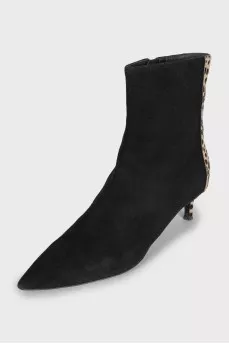 Suede ankle boots with animal print