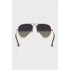 Aviator sunglasses with thin frame