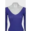 Fitted top with slits