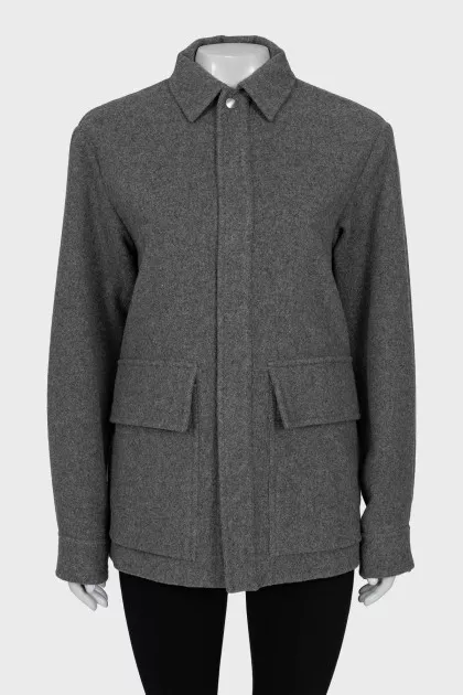Straight cut jacket with patch pockets