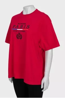 Red straight cut t-shirt
