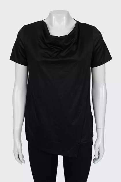 Black T-shirt with a loose collar